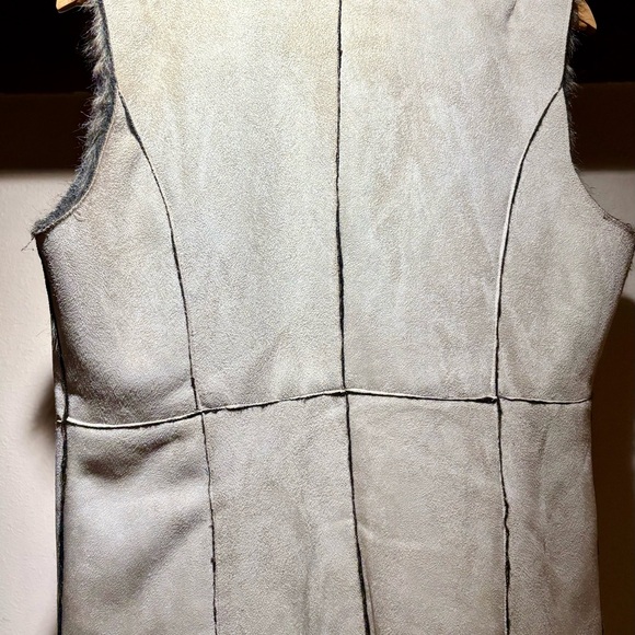 Fever Faux Fur Trimmed Taupe/Beige Suede Vest - Picture 7 of 8